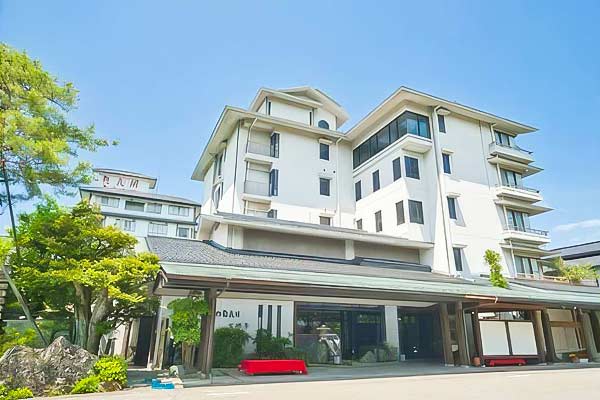 たがわ龍泉閣 外観